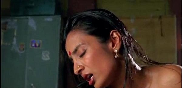  Anup Soni And Suchitra Pillai Kissing Scene - Karkash - Wild Kissing Scenes